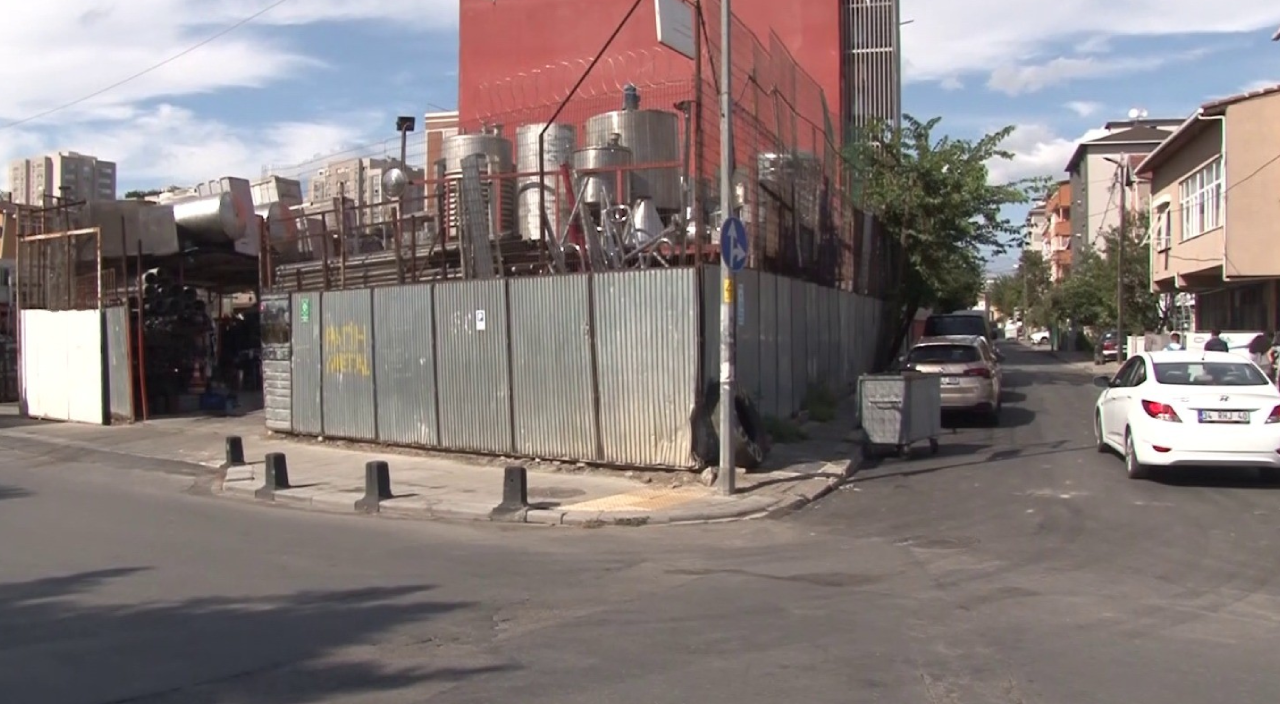 Ümraniye’de korkutan kaza! İki kişi ölümden döndü